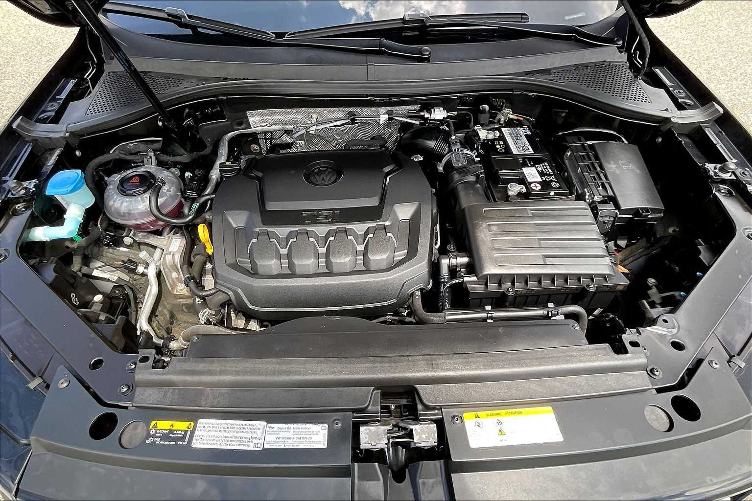 2021 Volkswagen Tiguan SE - Photo 42