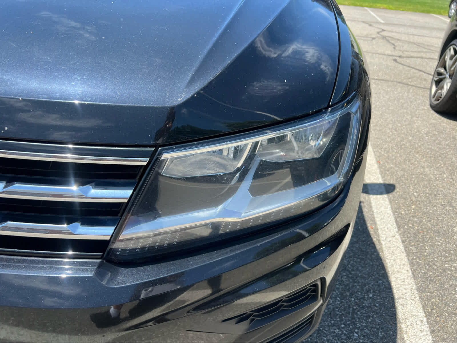 2021 Volkswagen Tiguan SE - Photo 5