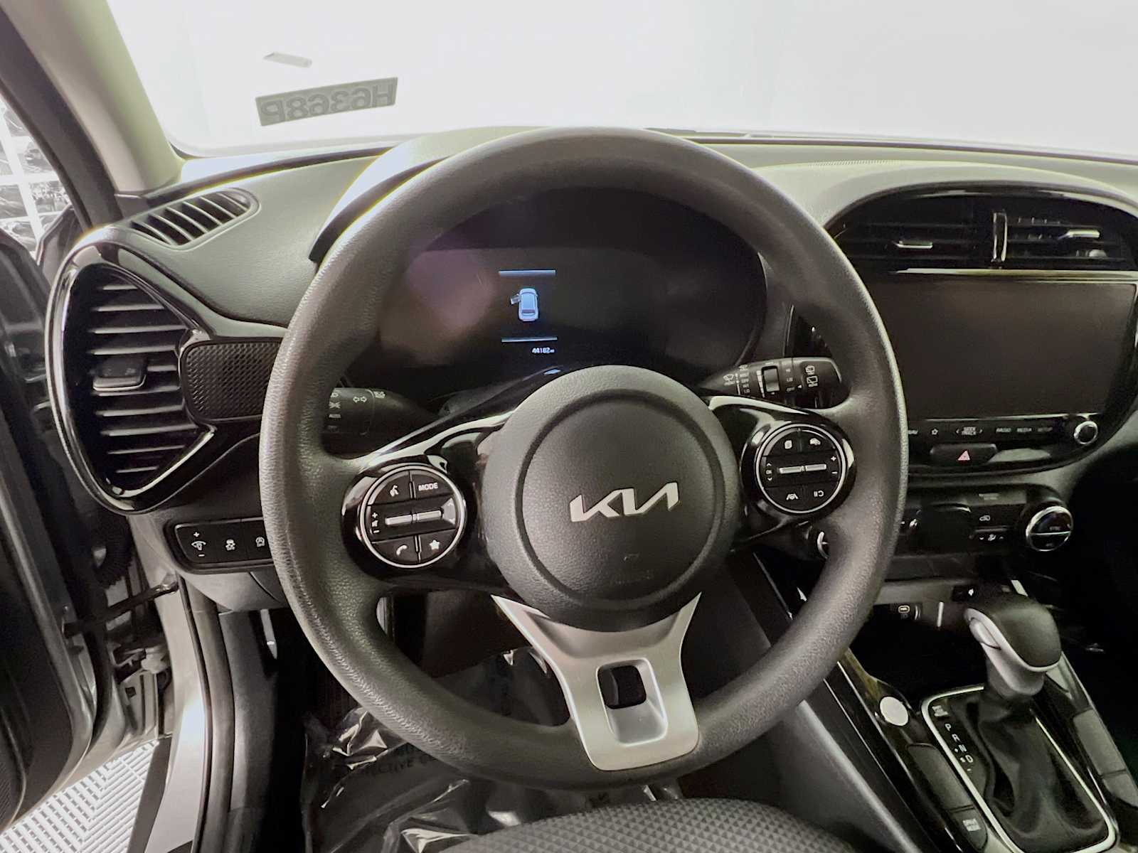 2023 Kia Soul S - Photo 11