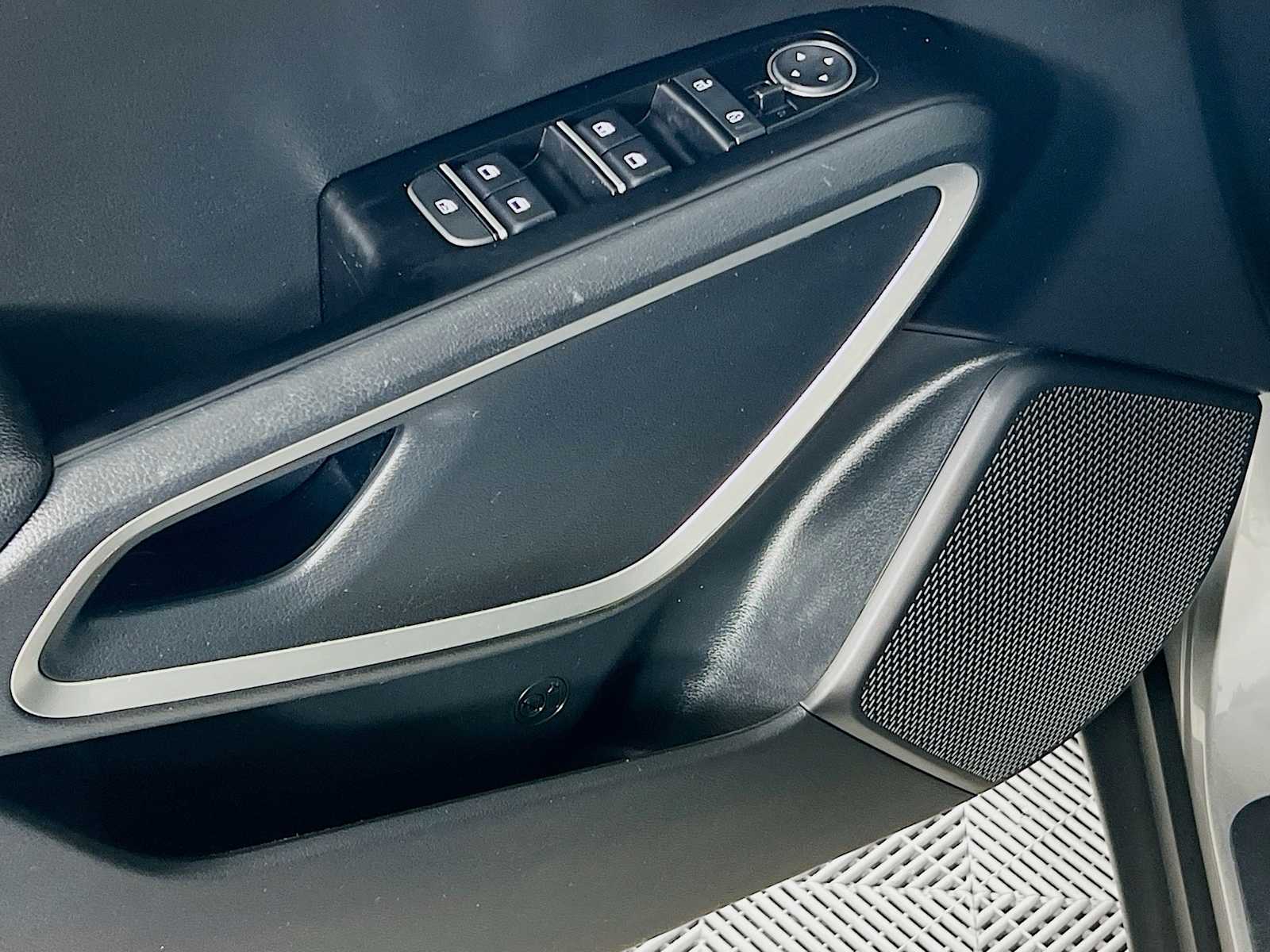 2023 Kia Soul S - Photo 18