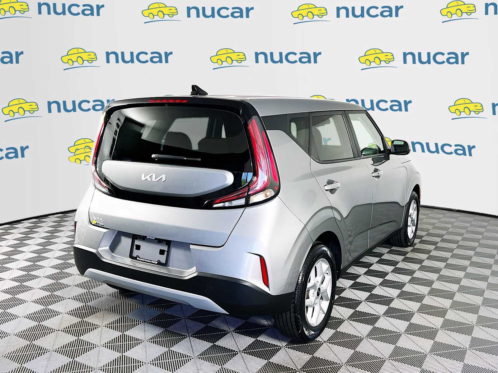 2023 Kia Soul S - Photo 7