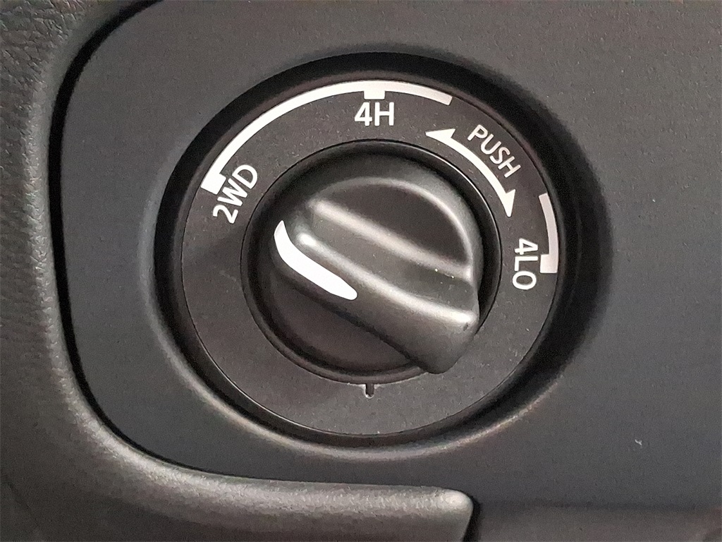 2026 Nissan Frontier PRO-4X - Photo 16