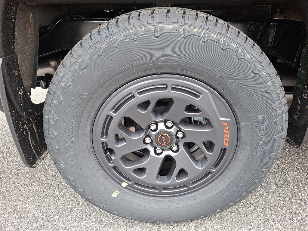 2026 Nissan Frontier PRO-4X - Photo 5