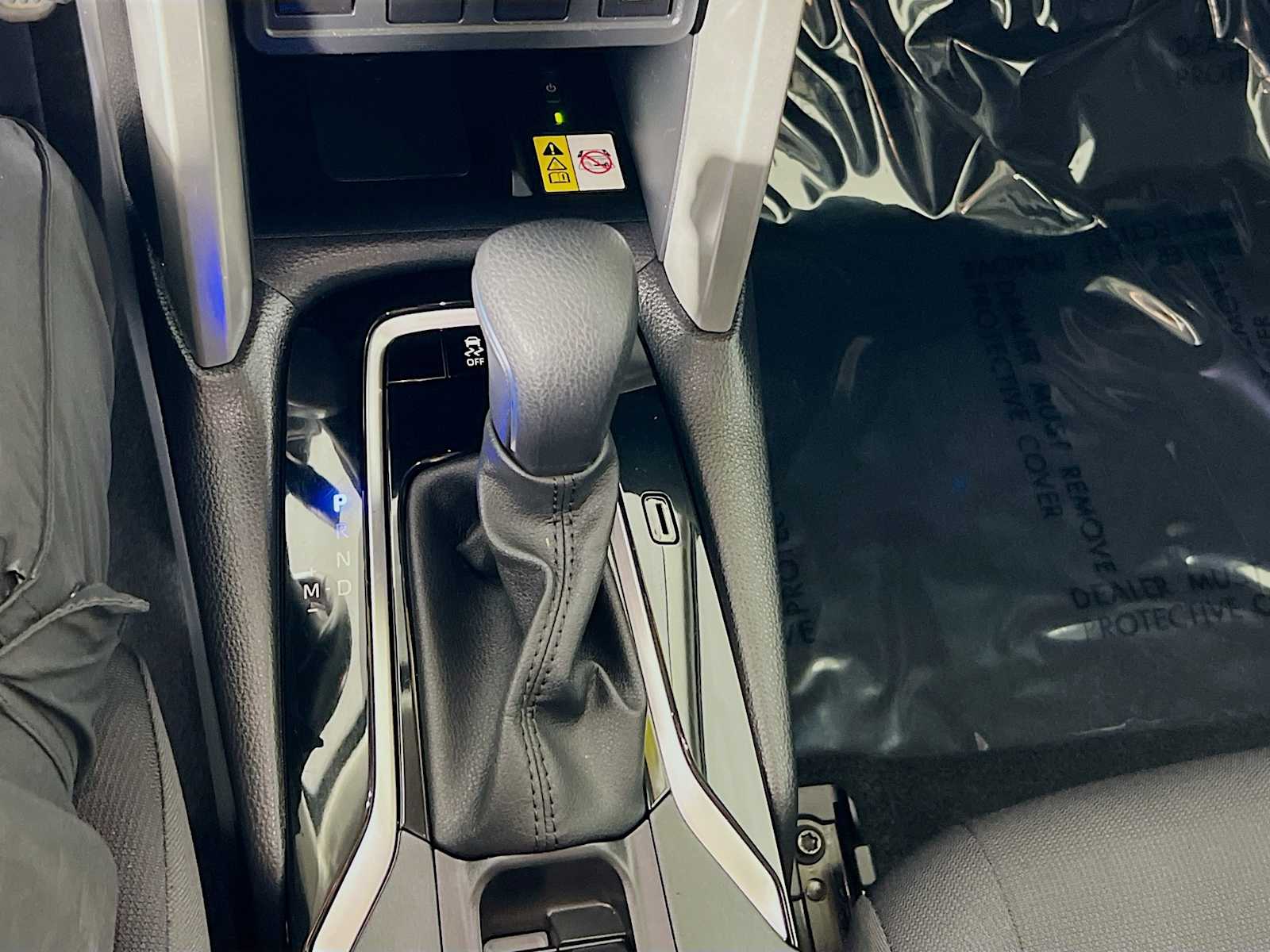 2023 Toyota Corolla Cross LE - Photo 16