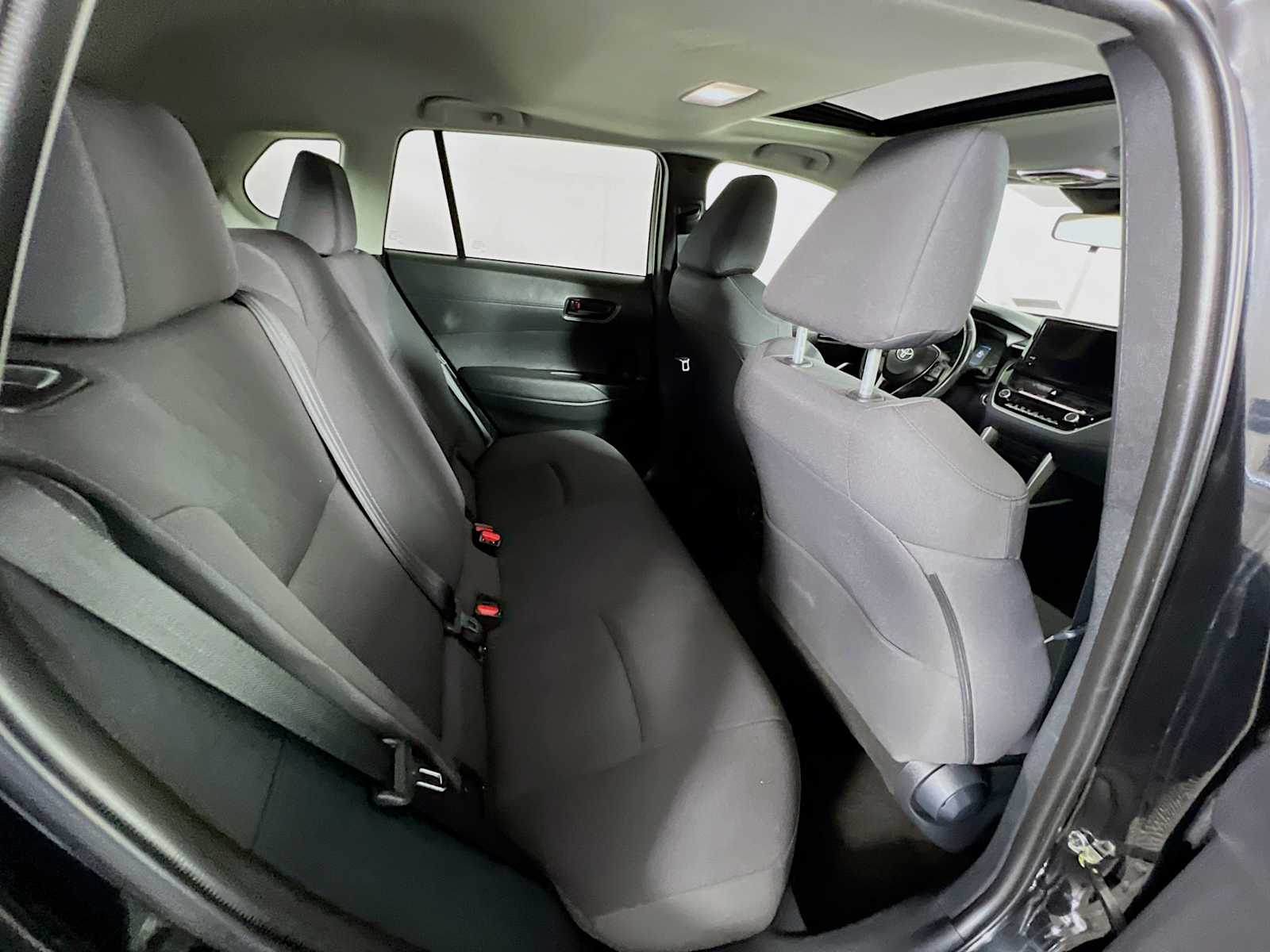 2023 Toyota Corolla Cross LE - Photo 26