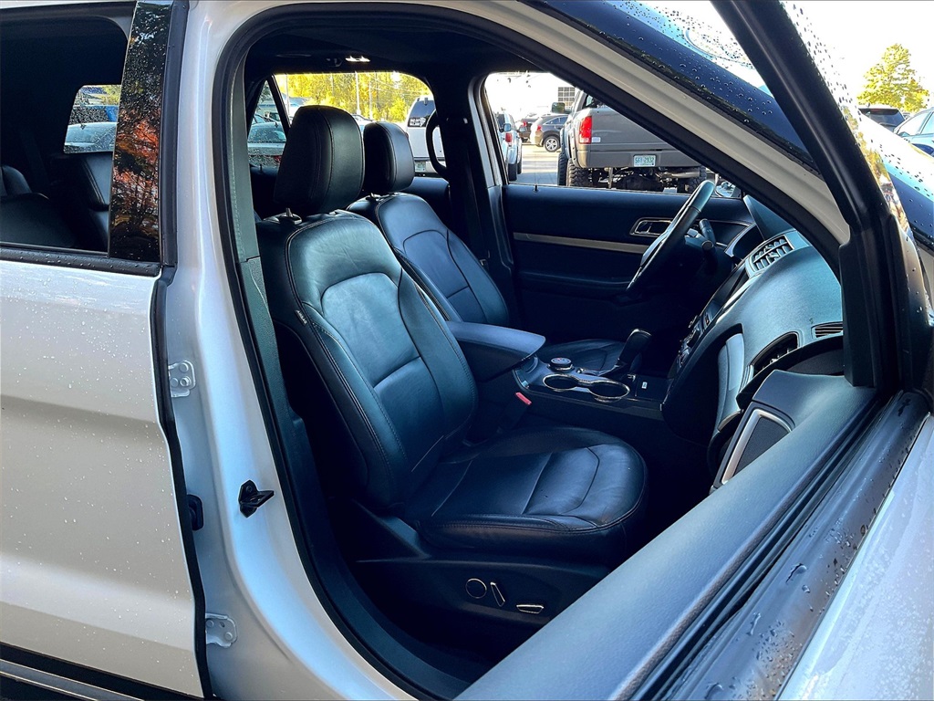 2018 Ford Explorer XLT - Photo 11