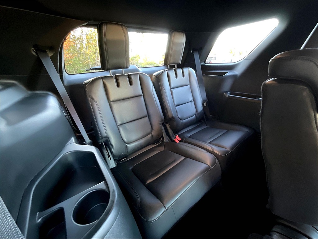 2018 Ford Explorer XLT - Photo 16