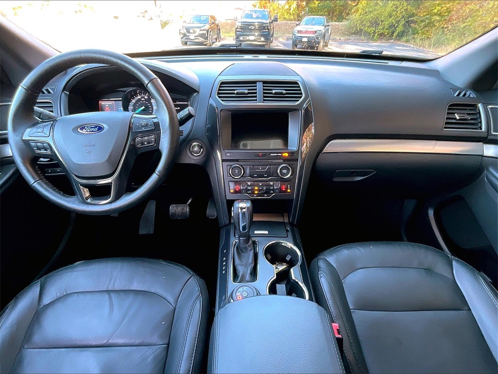 2018 Ford Explorer XLT - Photo 21