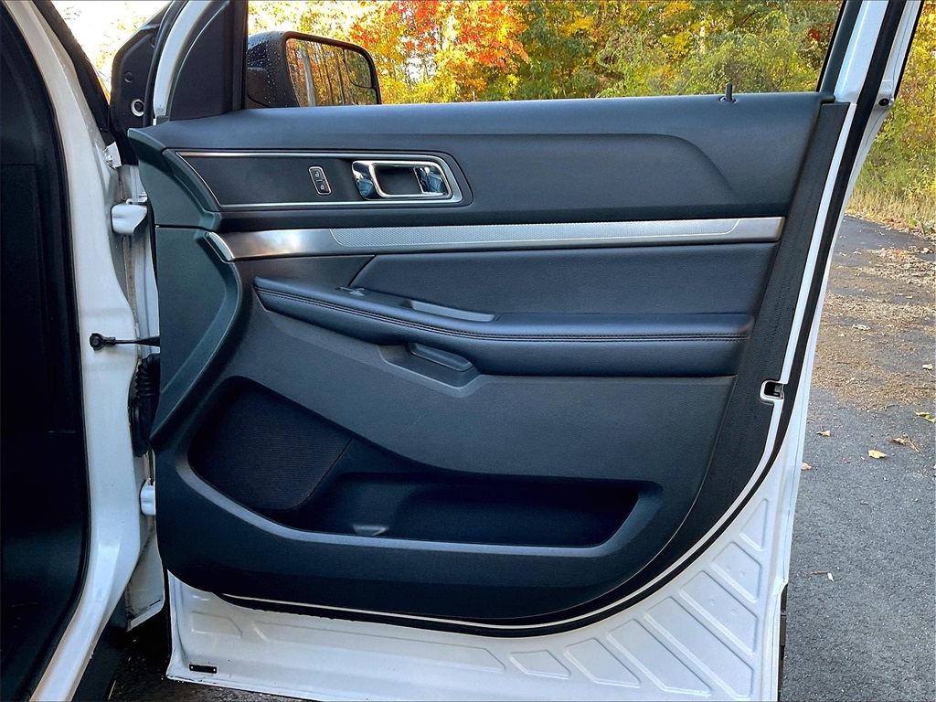 2018 Ford Explorer XLT - Photo 26