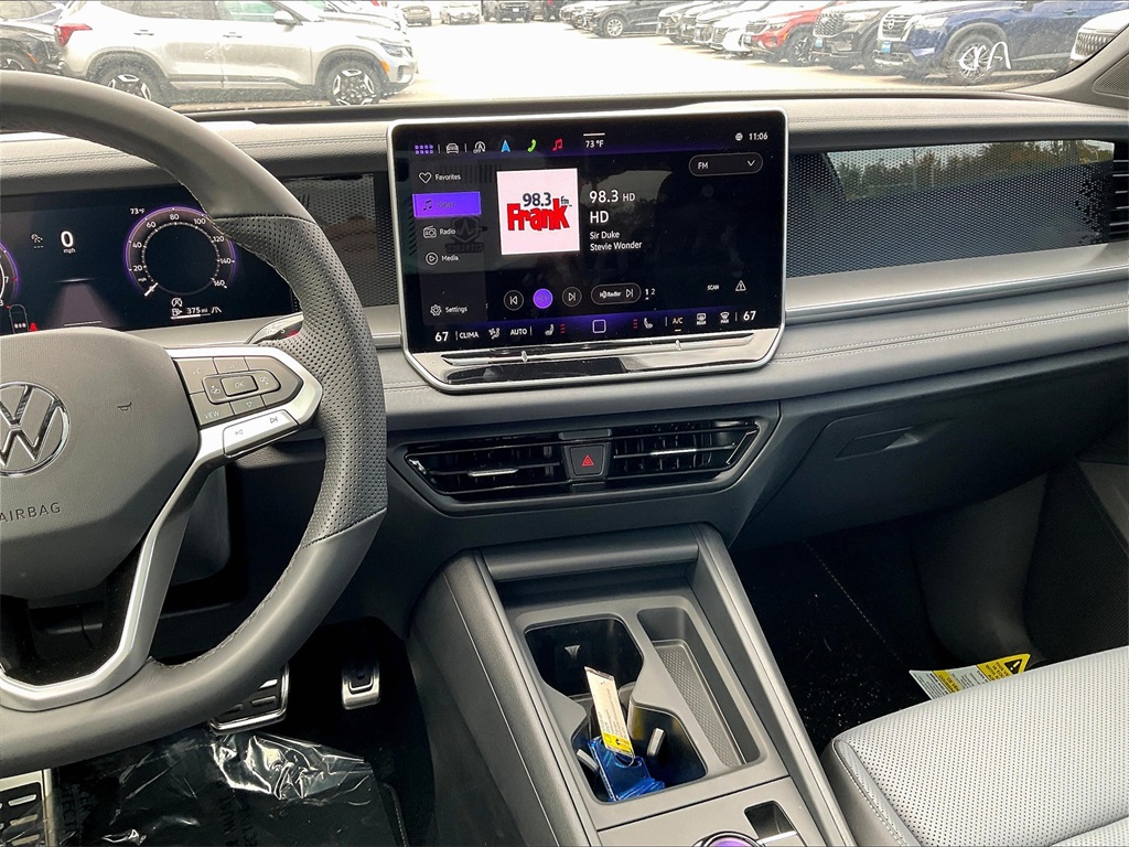 2025 Volkswagen Tiguan 2.0T SE R-Line Black - Photo 13