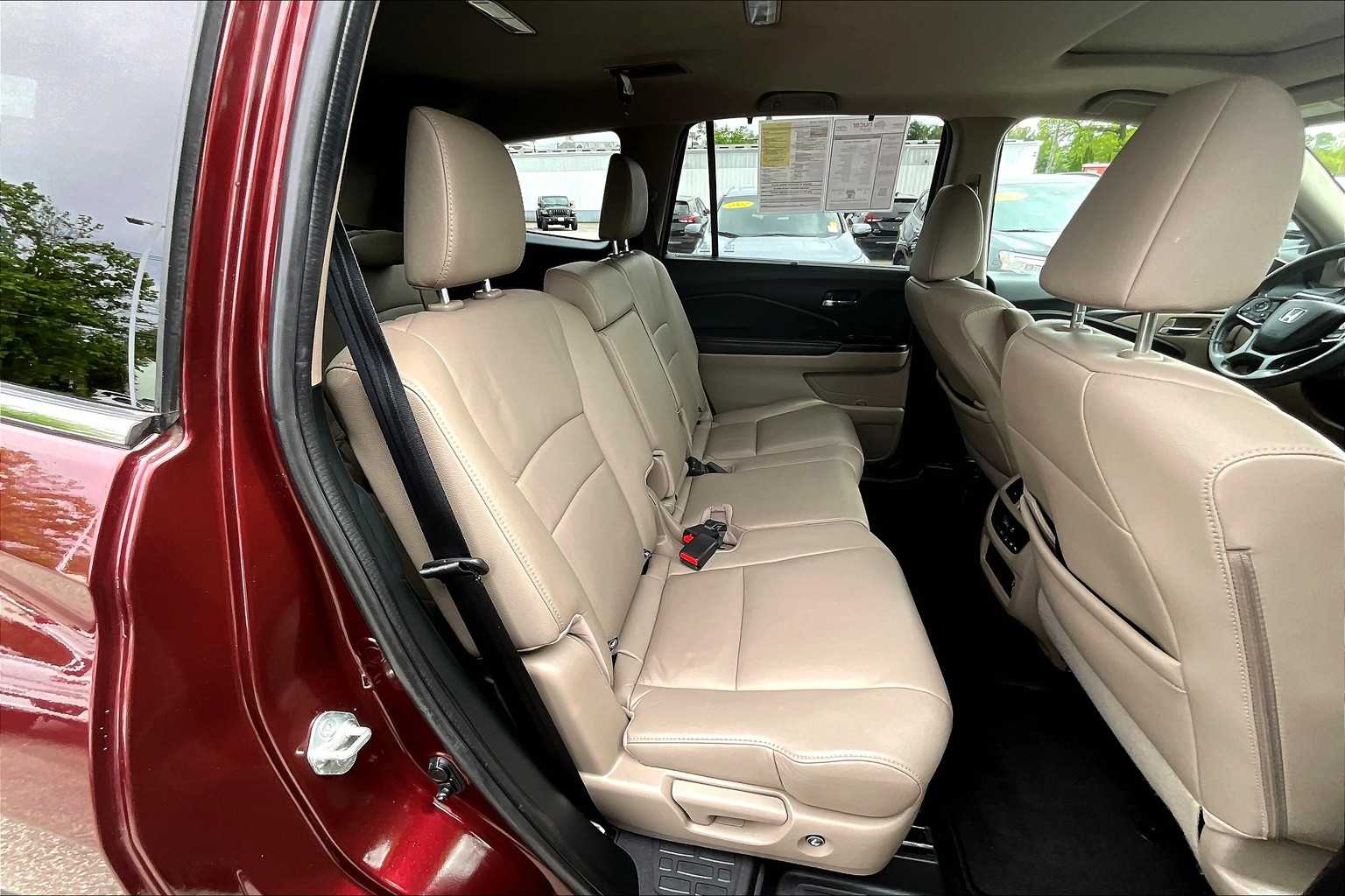 2022 Honda Pilot Special Edition - Photo 16