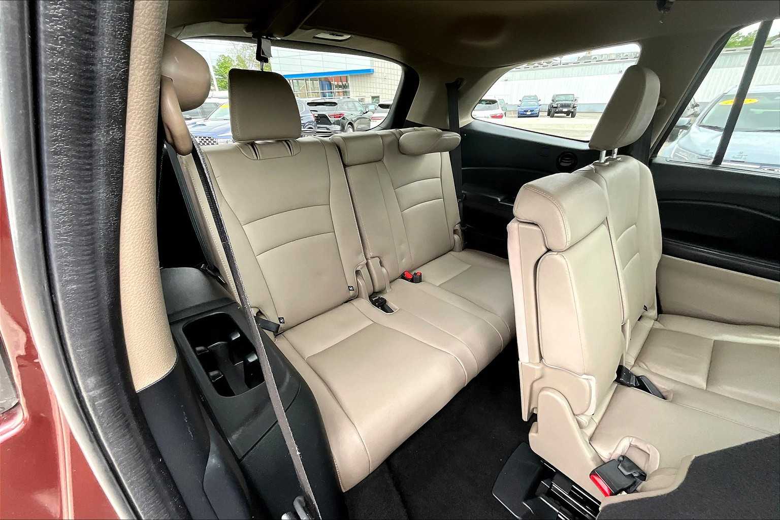 2022 Honda Pilot Special Edition - Photo 17