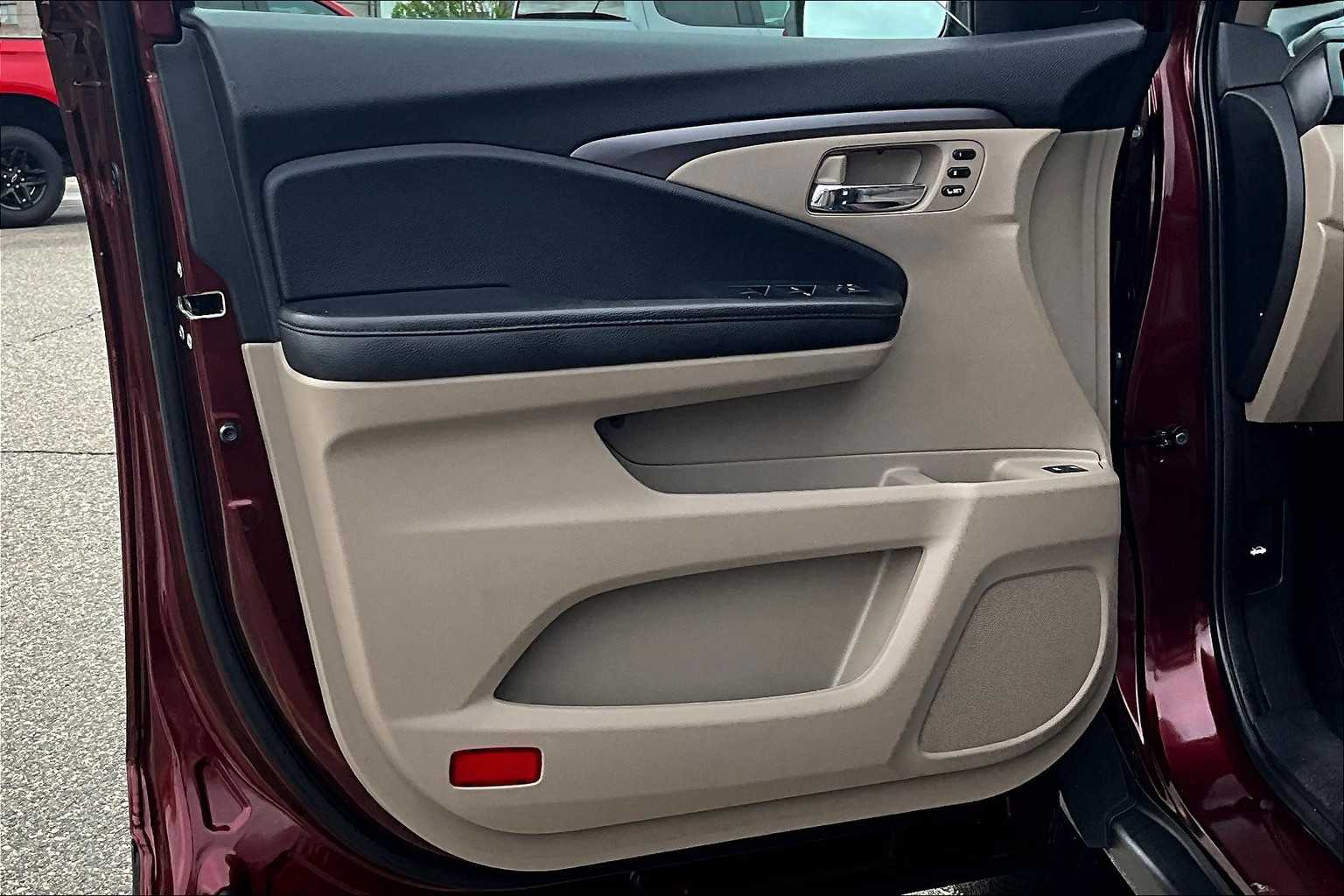 2022 Honda Pilot Special Edition - Photo 9
