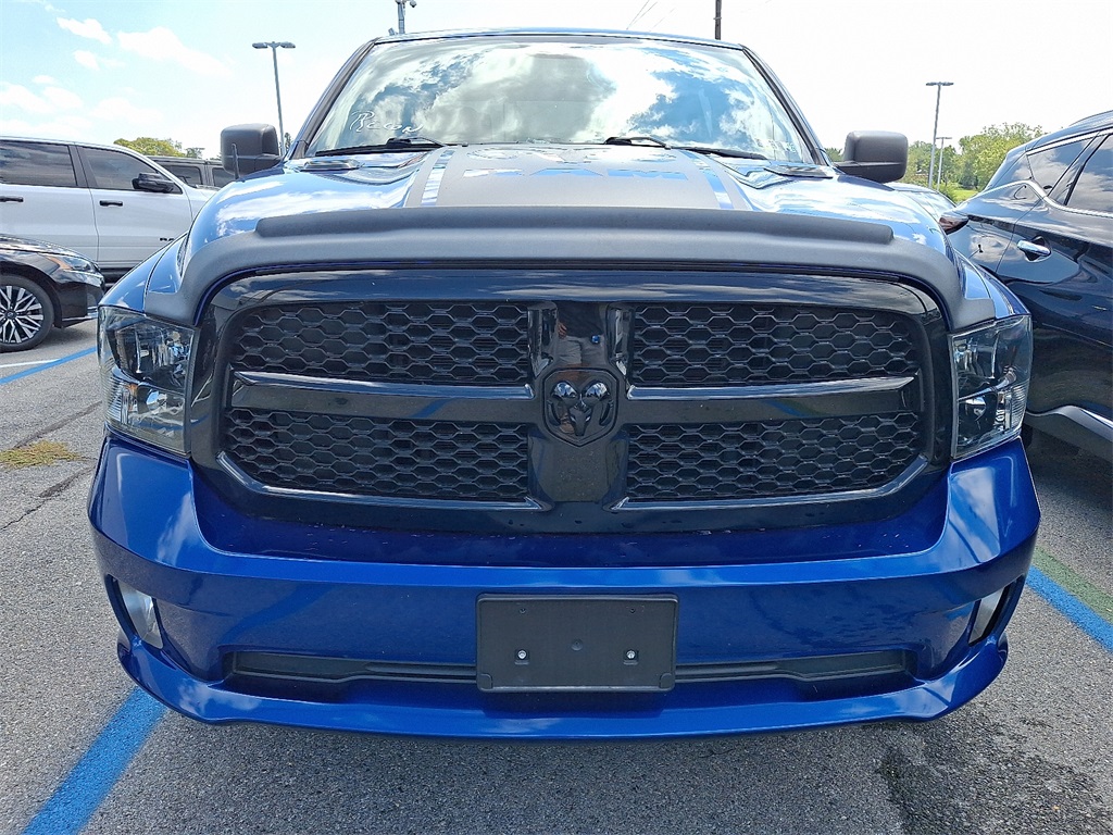 2019 Ram 1500 Classic Express - Photo 2