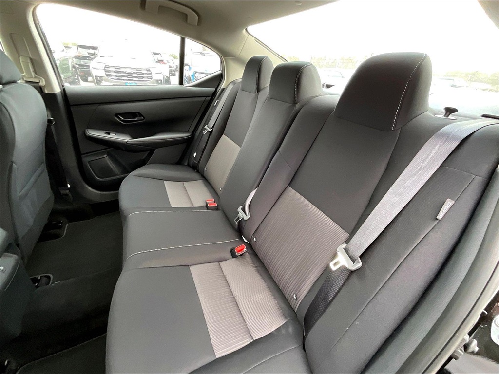 2025 Nissan Sentra SV - Photo 15
