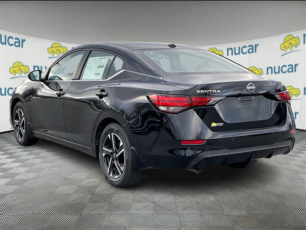 2025 Nissan Sentra SV - Photo 5