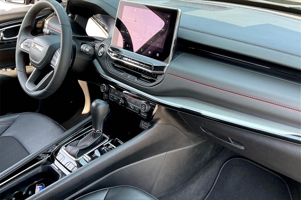 2022 Jeep Compass Trailhawk - Photo 13