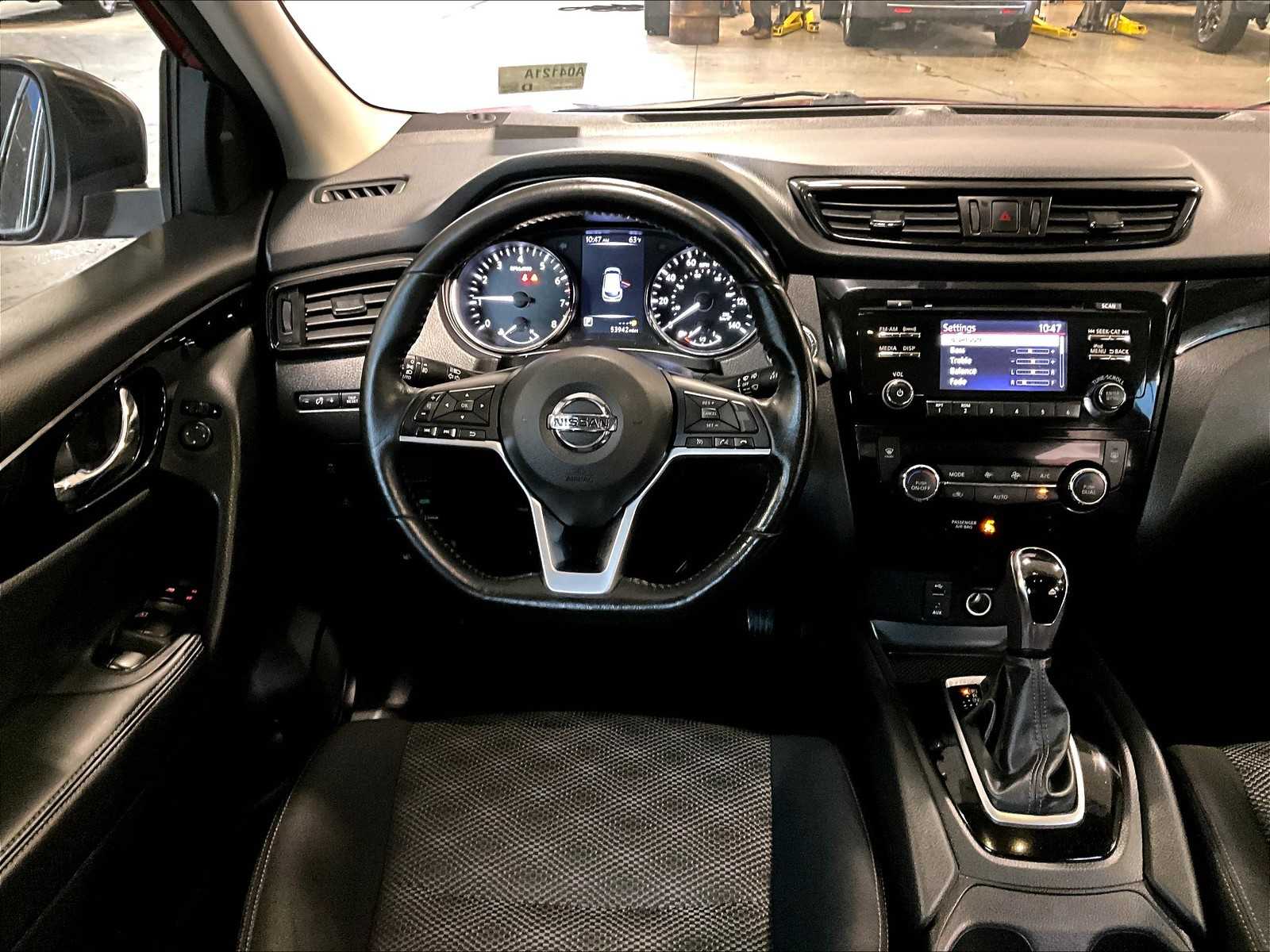 2018 Nissan Rogue Sport SV - Photo 18