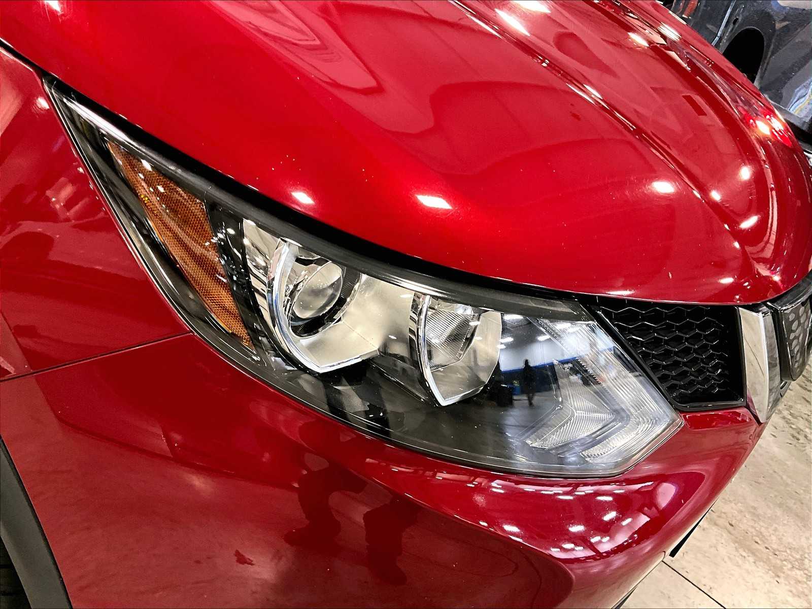 2018 Nissan Rogue Sport SV - Photo 34
