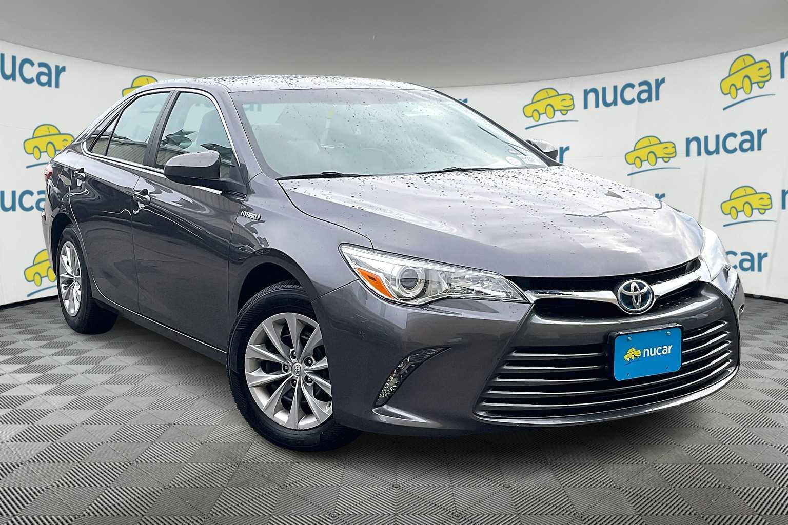 2017 Toyota Camry Hybrid LE