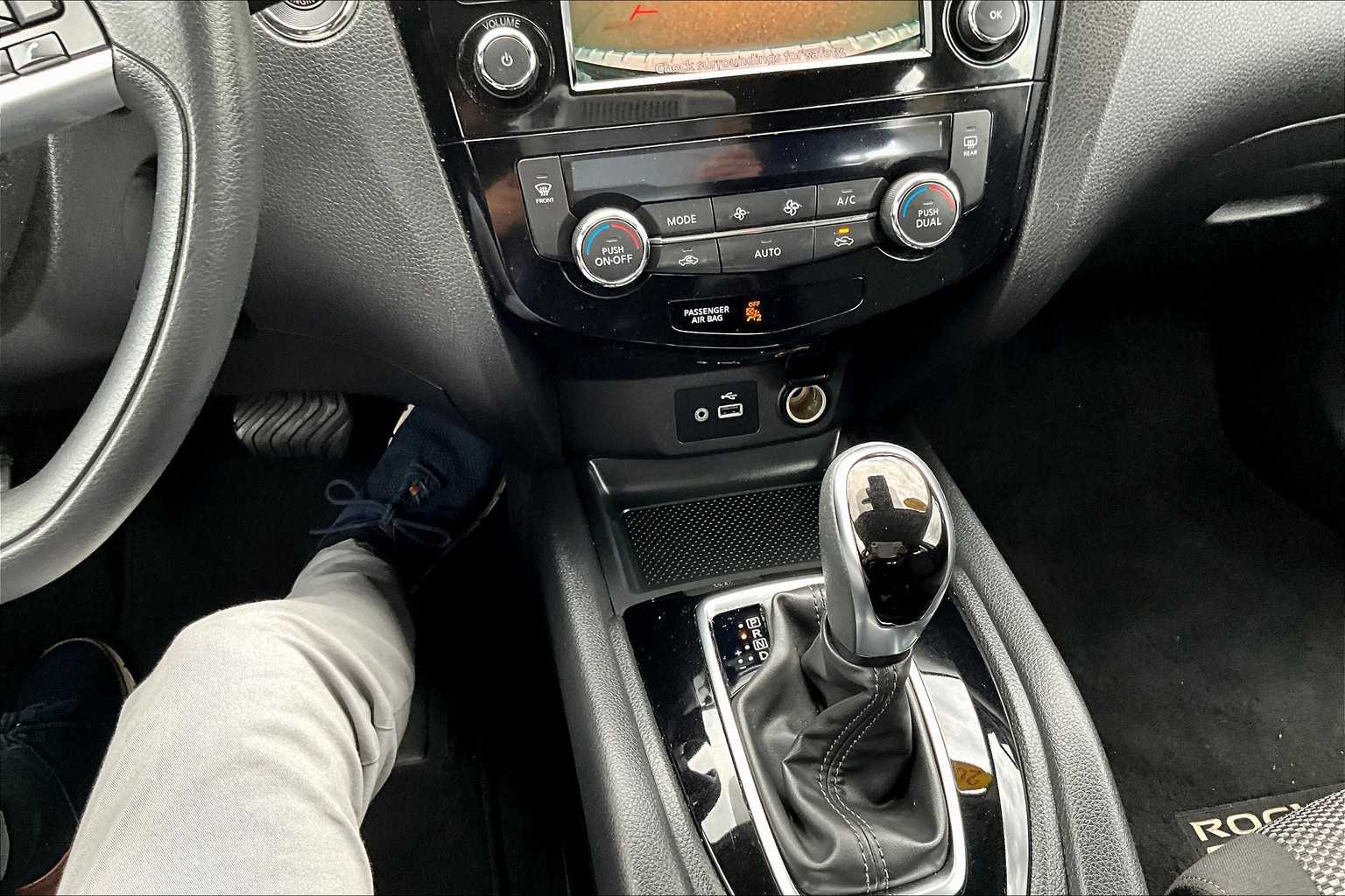 2020 Nissan Rogue Sport SV - Photo 25