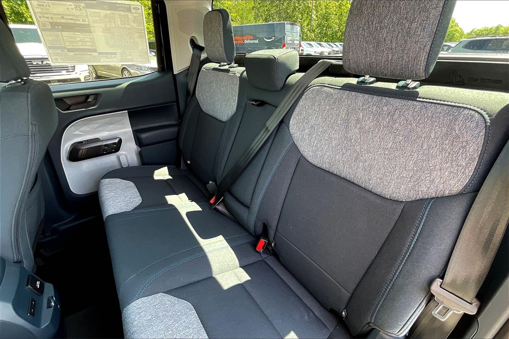 2025 Ford Maverick XLT - Photo 15