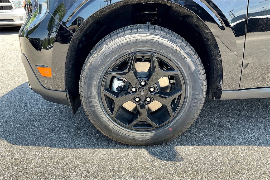 2025 Ford Maverick XLT - Photo 8