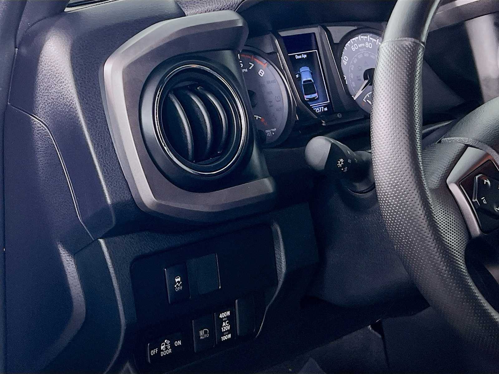 2022 Toyota Tacoma TRD Off Road - Photo 10