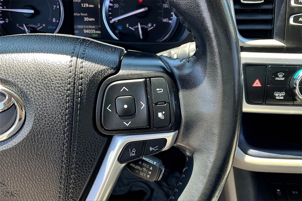 2019 Toyota Highlander XLE - Photo 25
