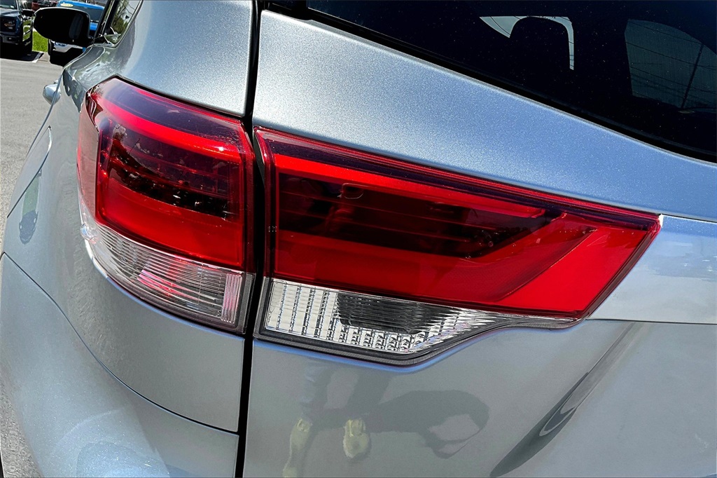 2019 Toyota Highlander XLE - Photo 35
