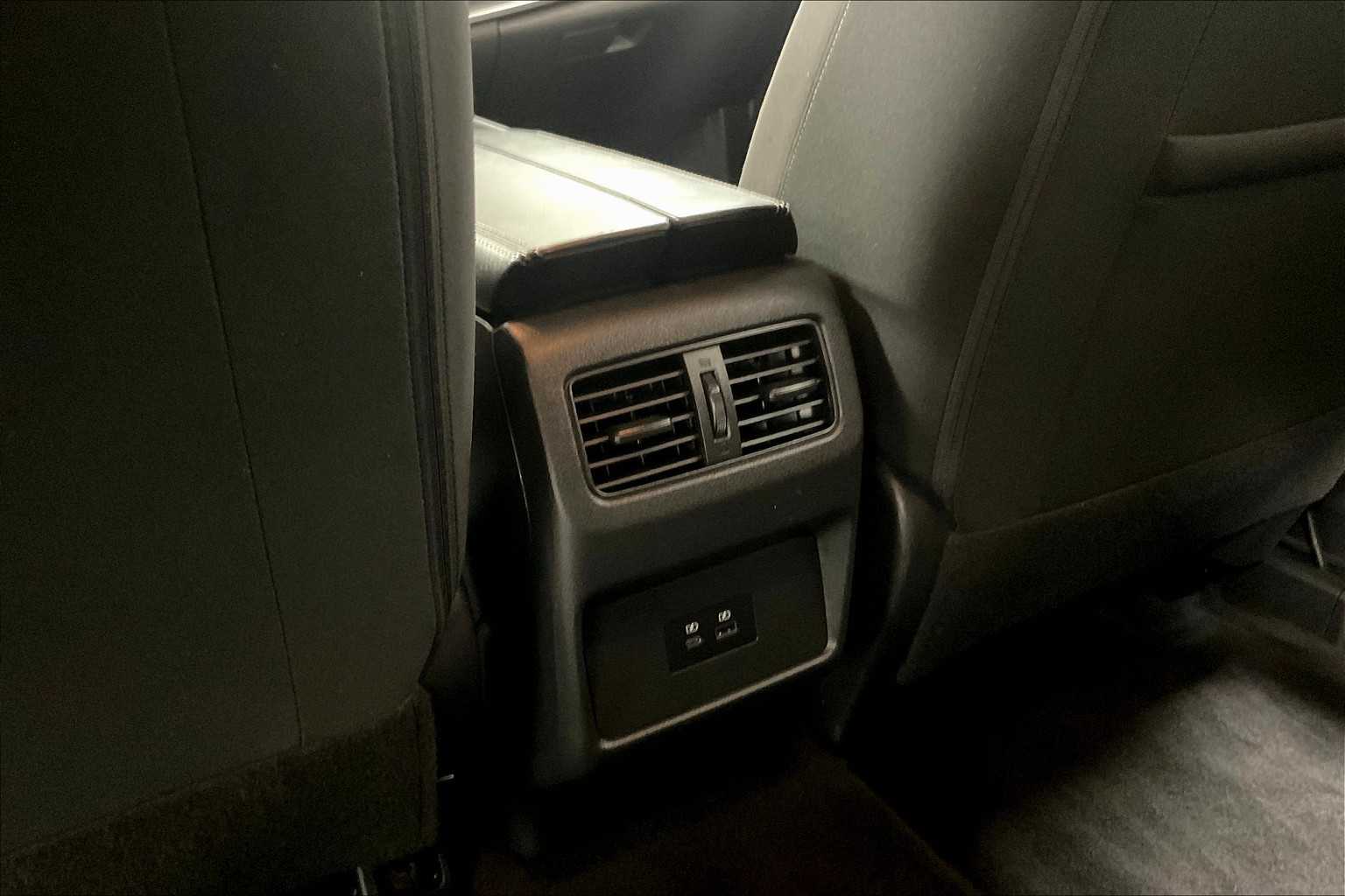 2023 Nissan Rogue SV - Photo 28