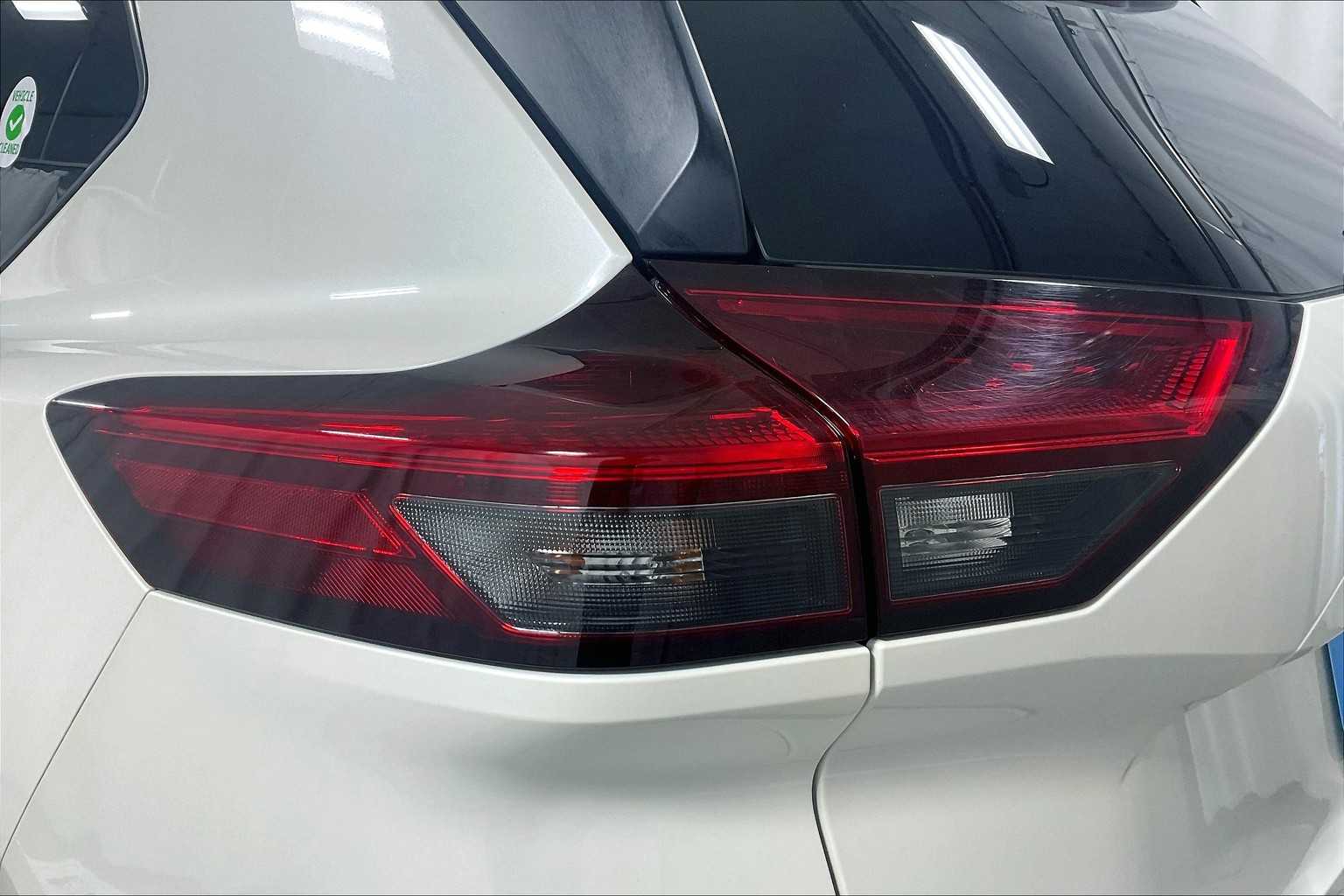 2023 Nissan Rogue SV - Photo 34