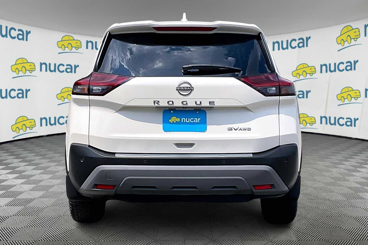 2023 Nissan Rogue SV - Photo 5