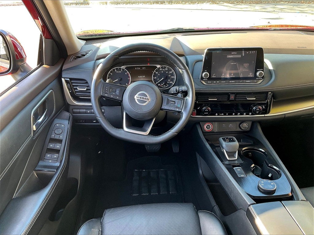 2021 Nissan Rogue SV - Photo 16