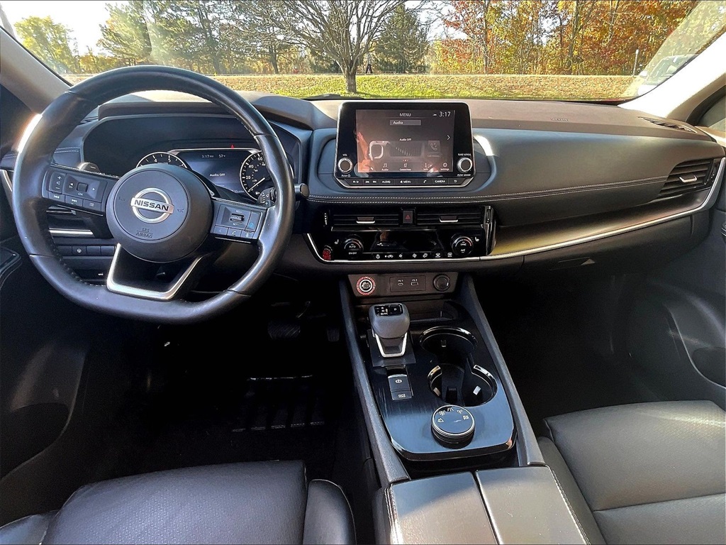 2021 Nissan Rogue SV - Photo 20