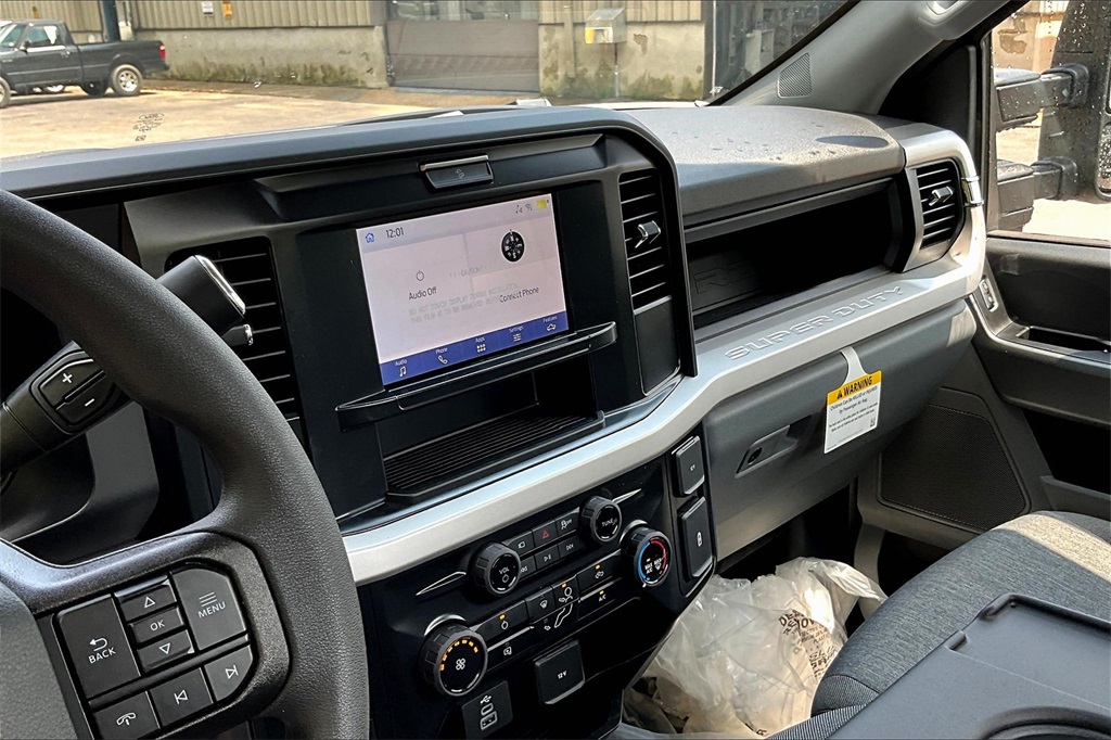 2025 Ford F-250SD XL - Photo 7