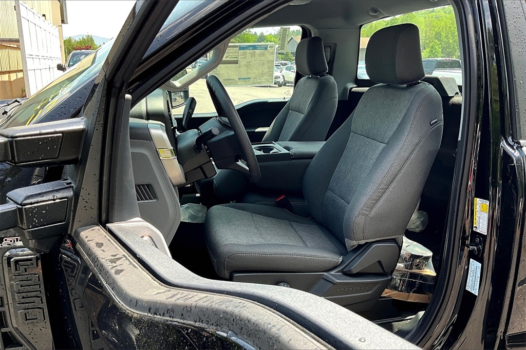 2025 Ford F-250SD XL - Photo 9