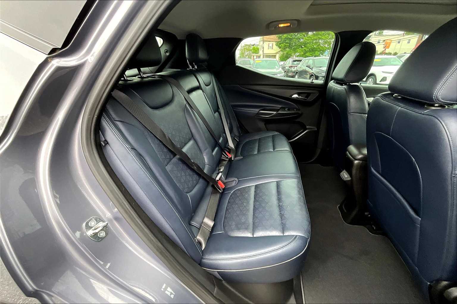2022 Chevrolet Bolt EUV Premier - Photo 16