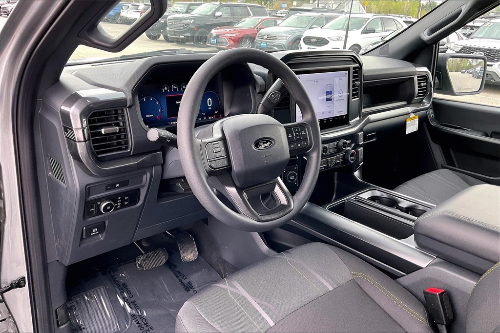 2025 Ford F-150 STX - Photo 17