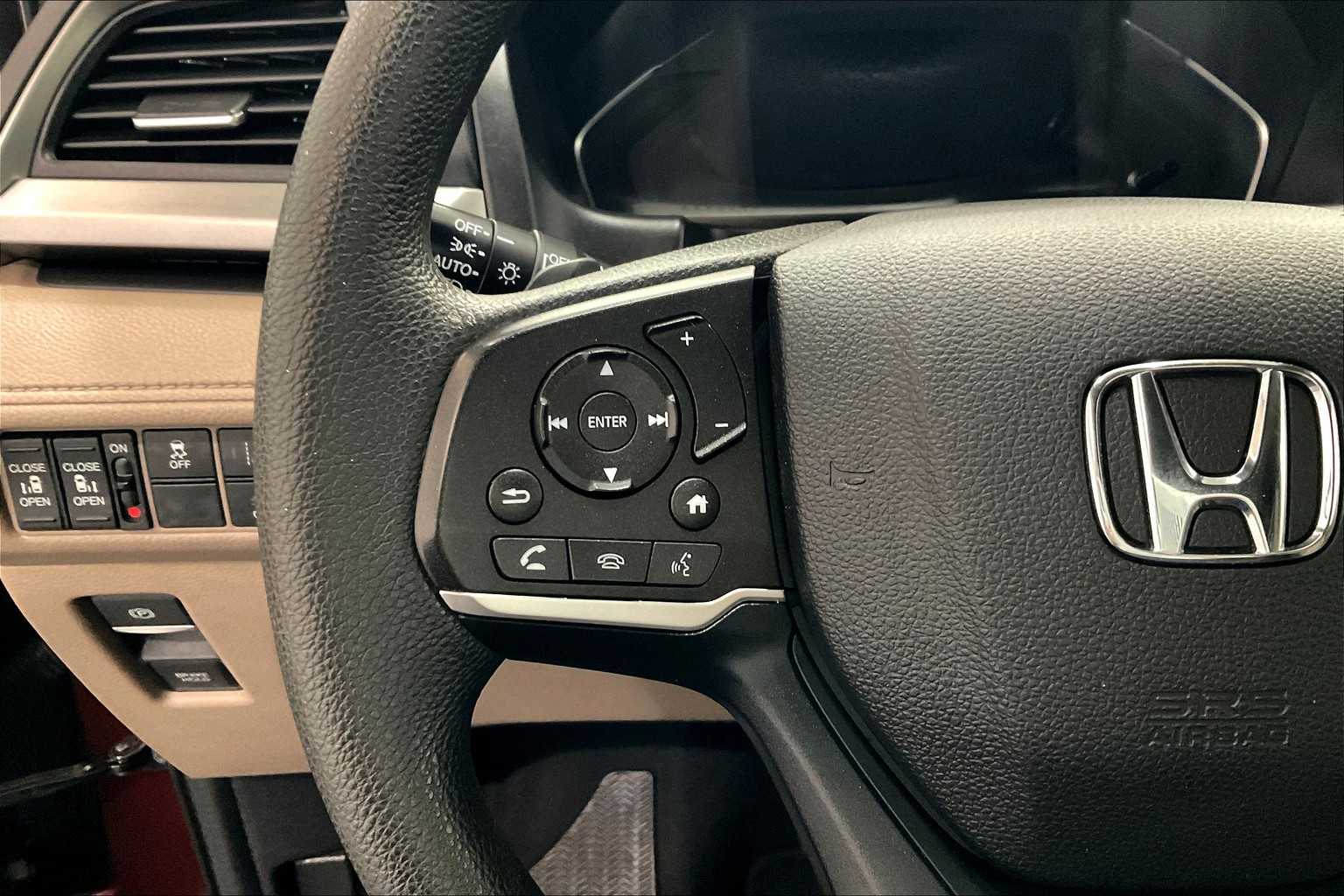 2018 Honda Odyssey EX - Photo 23