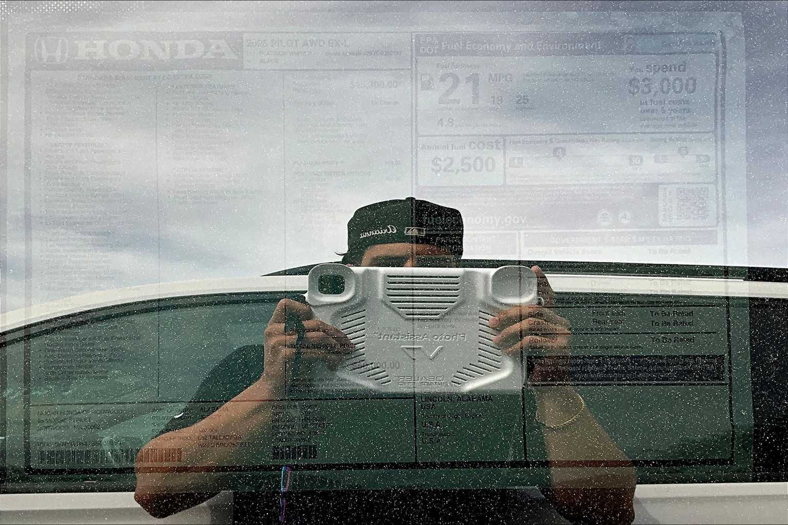 2025 Honda Pilot EX-L - Photo 17