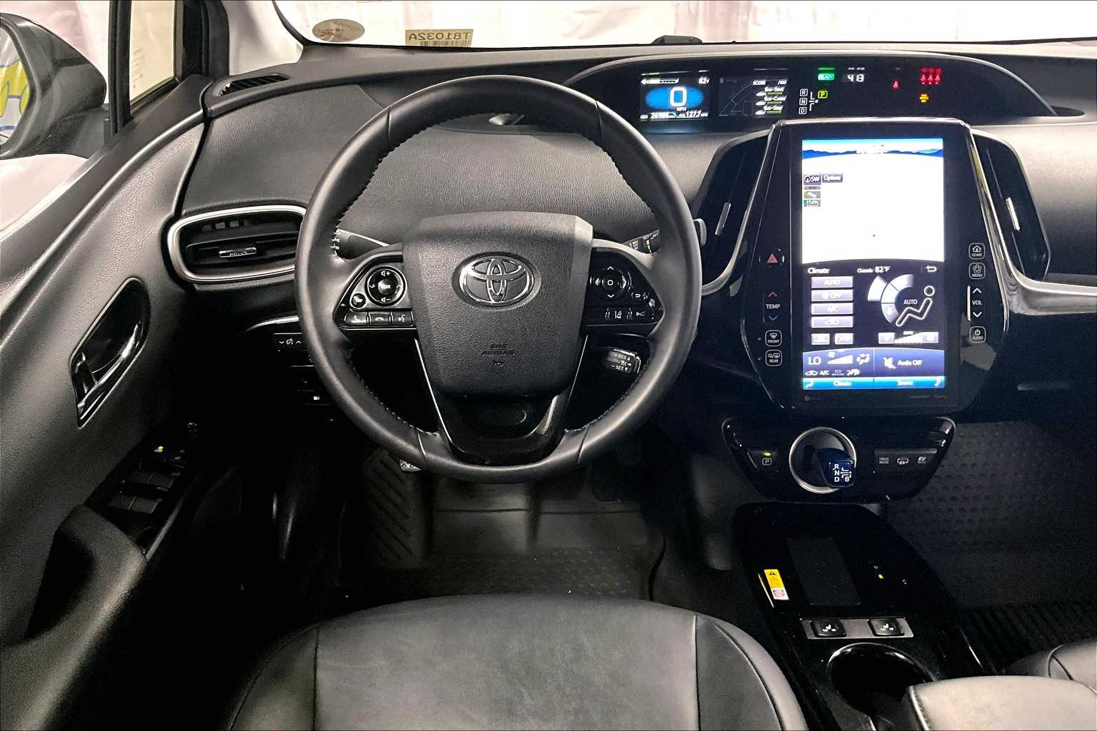 2022 Toyota Prius Prime XLE - Photo 17