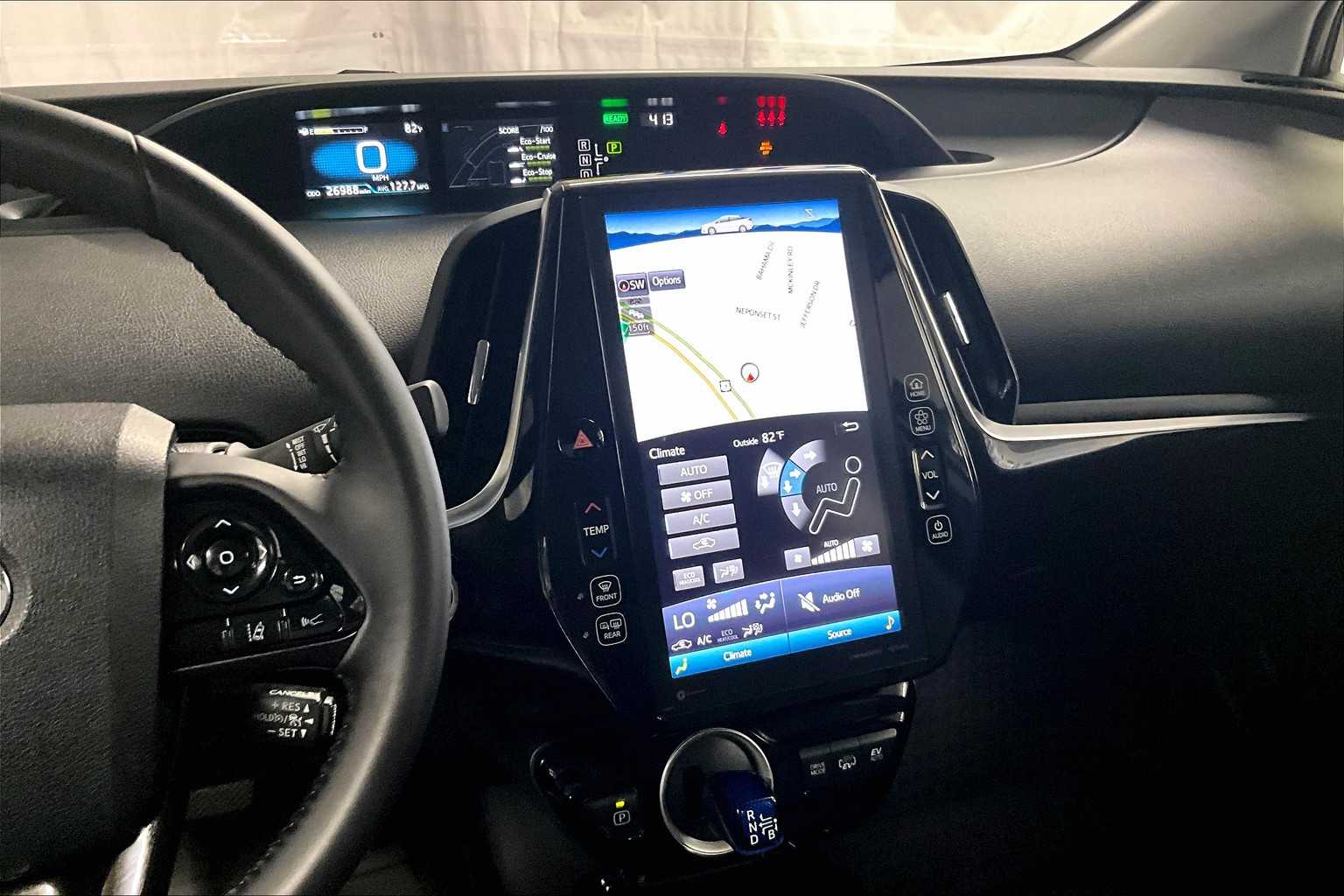 2022 Toyota Prius Prime XLE - Photo 18