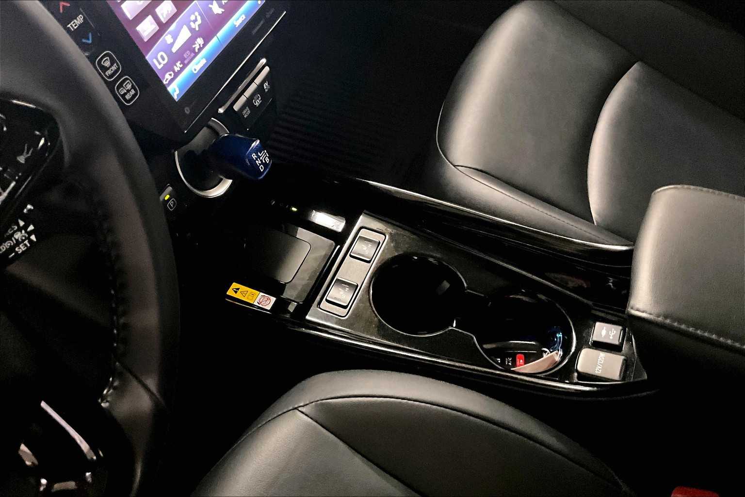2022 Toyota Prius Prime XLE - Photo 20