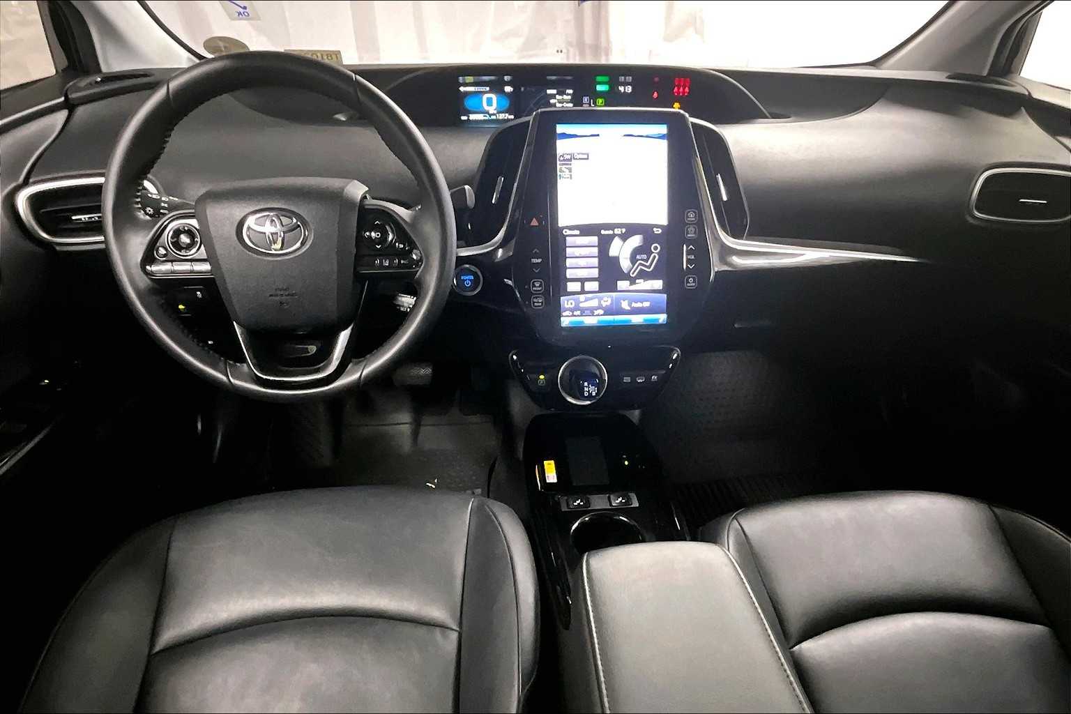 2022 Toyota Prius Prime XLE - Photo 21