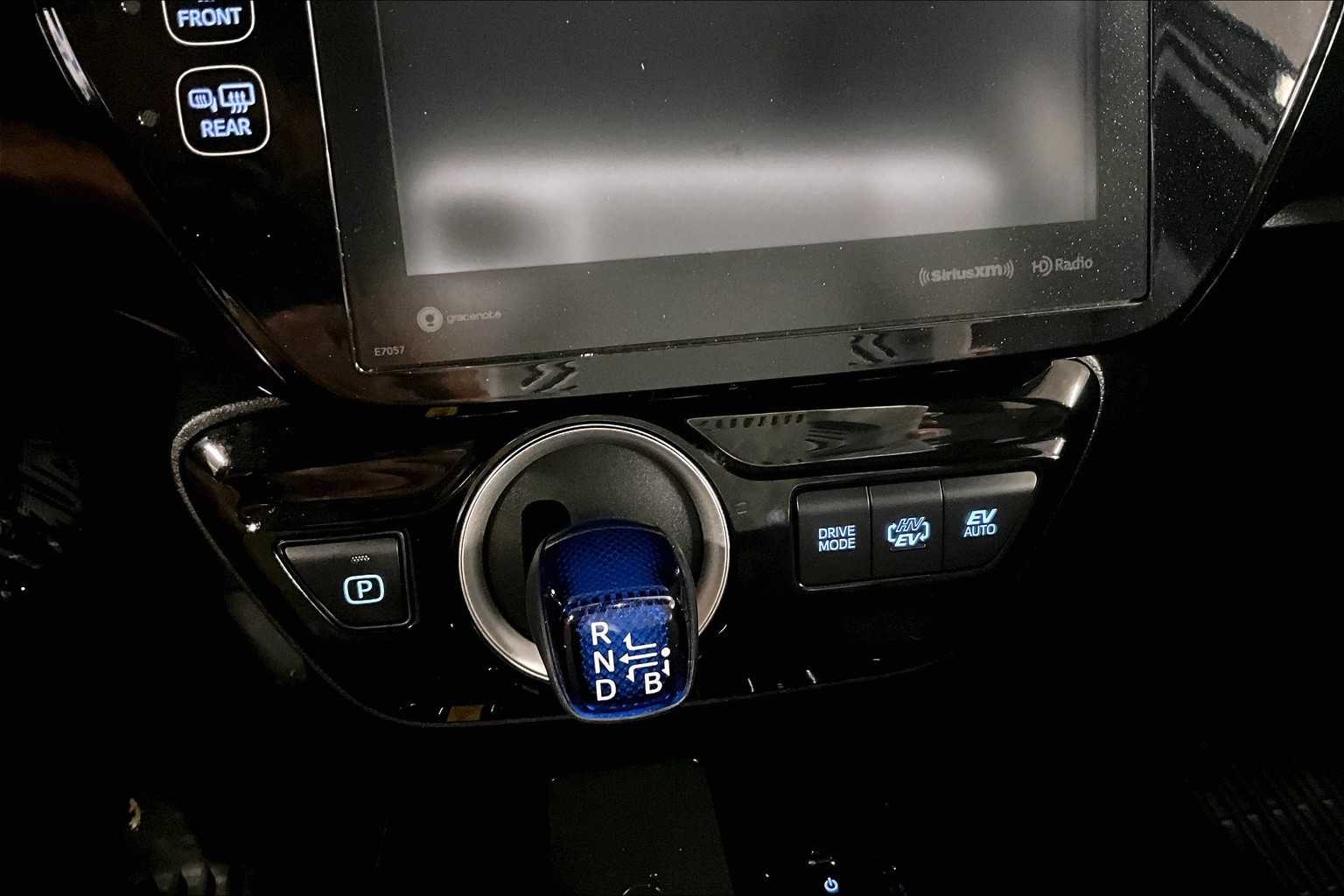 2022 Toyota Prius Prime XLE - Photo 25