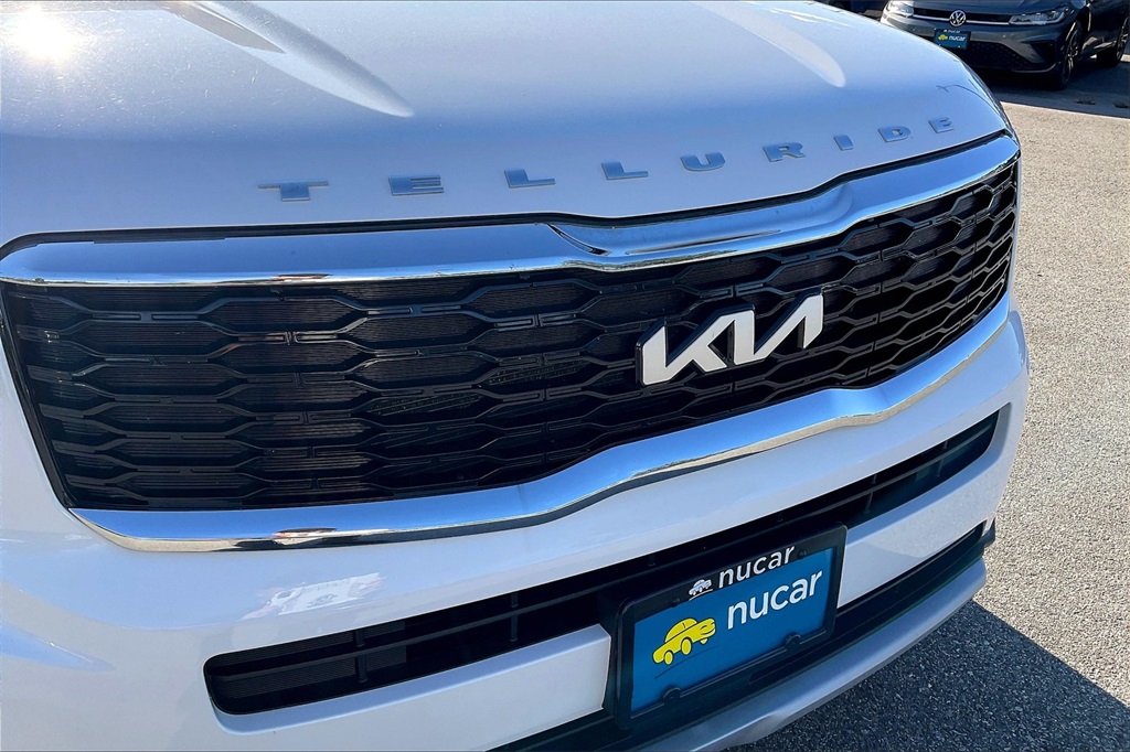 2022 Kia Telluride LX - Photo 29