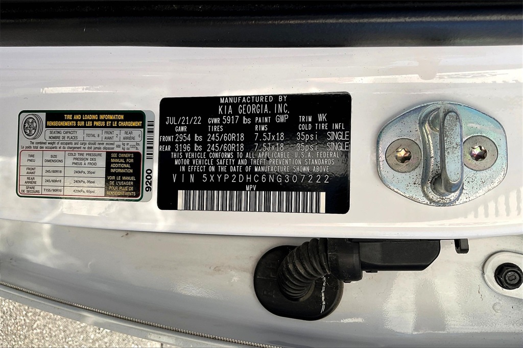 2022 Kia Telluride LX - Photo 32