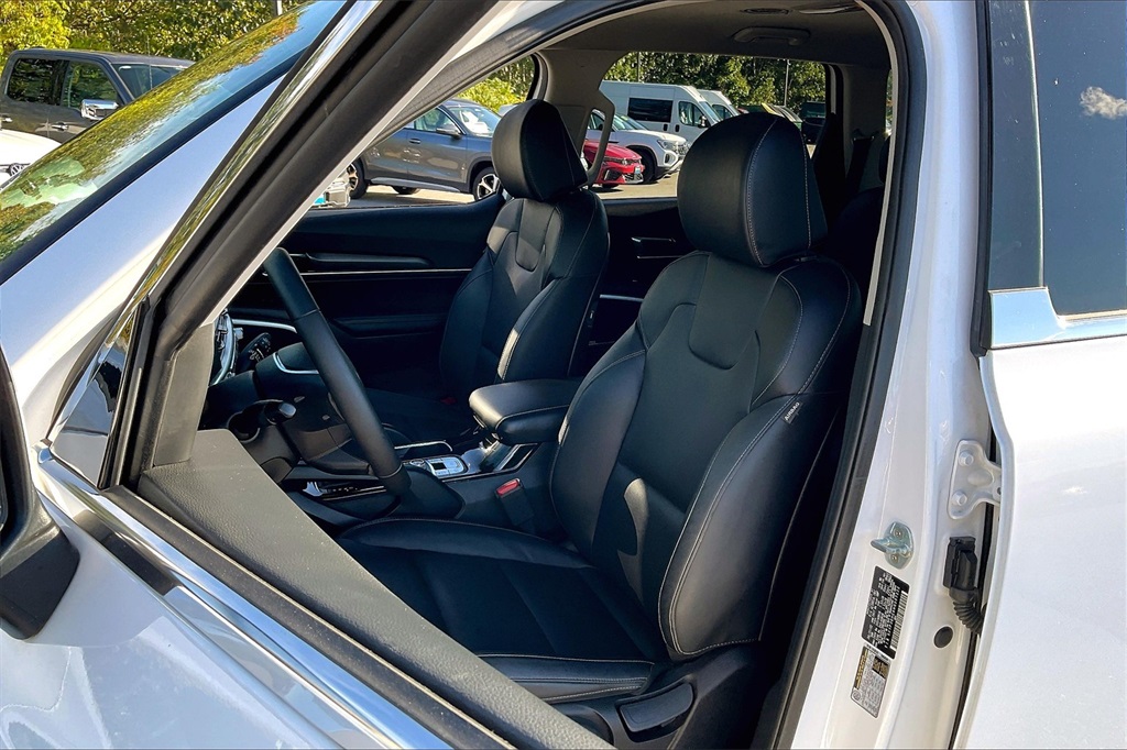 2022 Kia Telluride LX - Photo 9