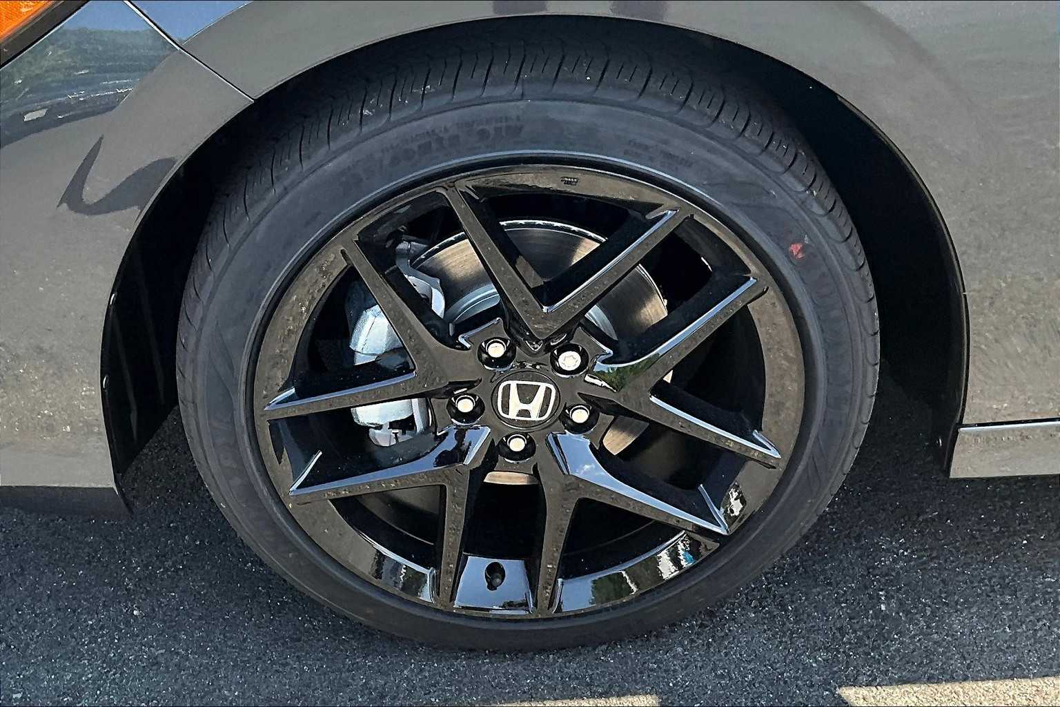 2026 Honda Civic Hybrid Sport - Photo 8